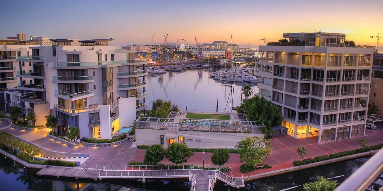 Three Bedroom Apartment - Fully Furnished And Equipped Cape Town South Africa