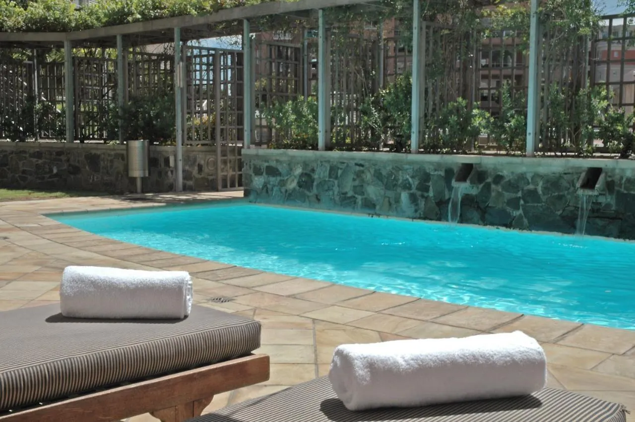 Three Bedroom Apartment - Fully Furnished And Equipped Cape Town