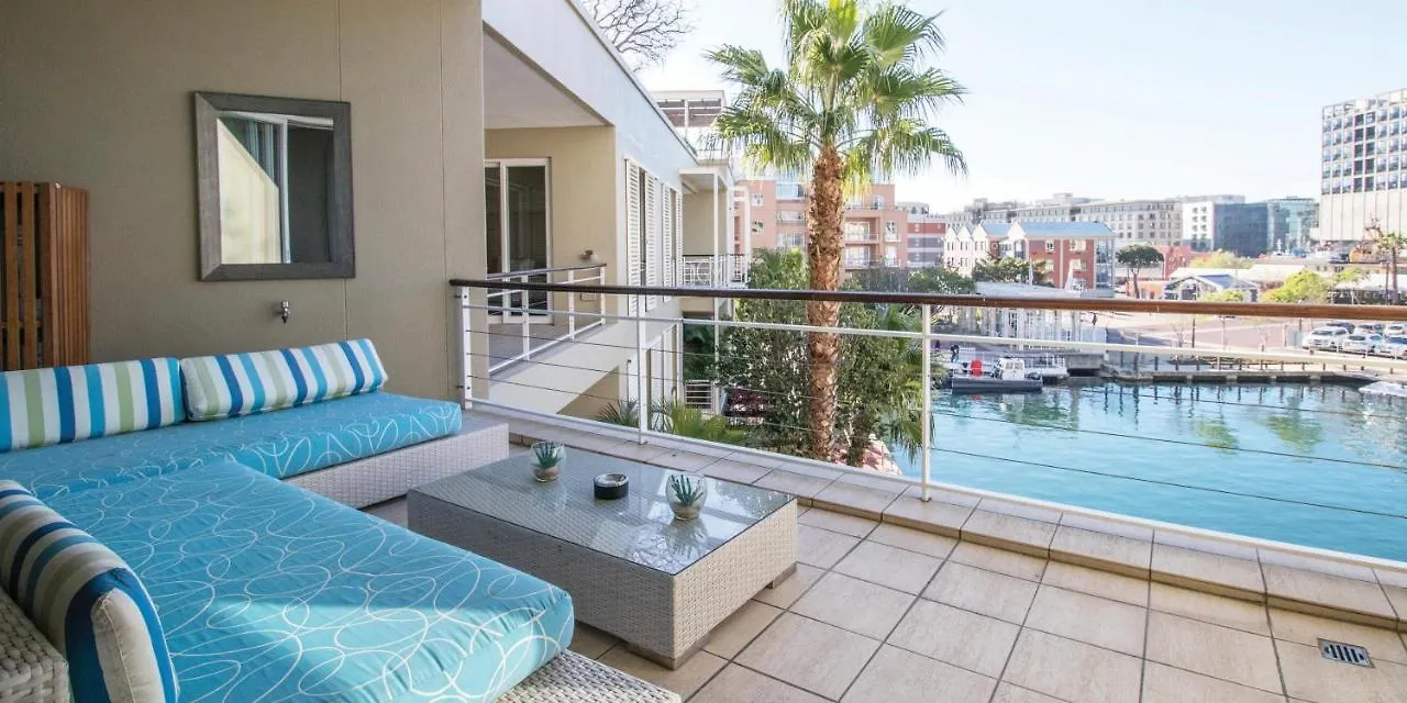 Three Bedroom Apartment - Fully Furnished And Equipped Cape Town